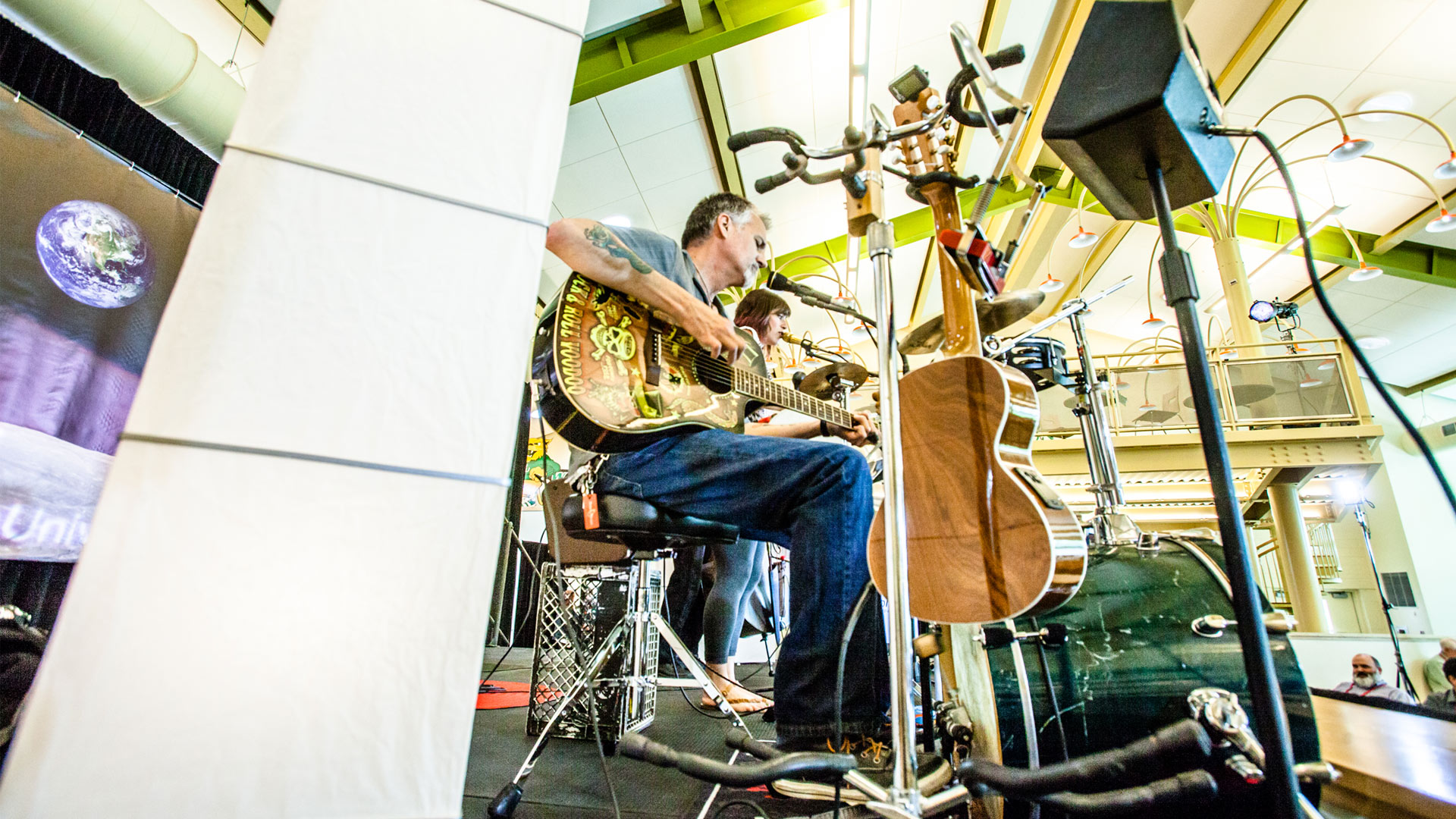 Musical entertainment at the Pratt Student Center