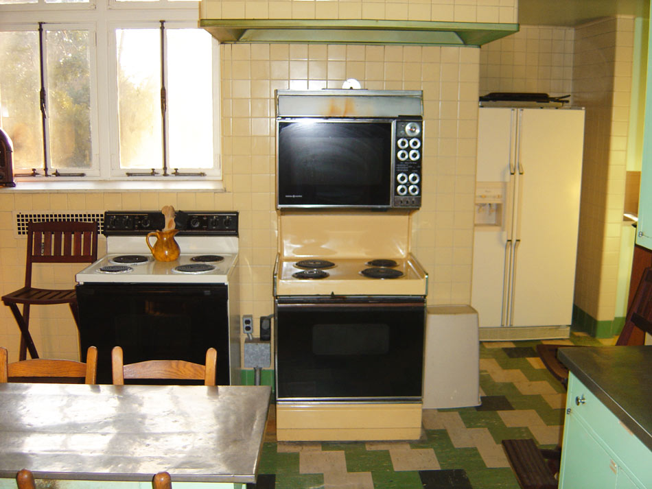 old kitchen appliances
